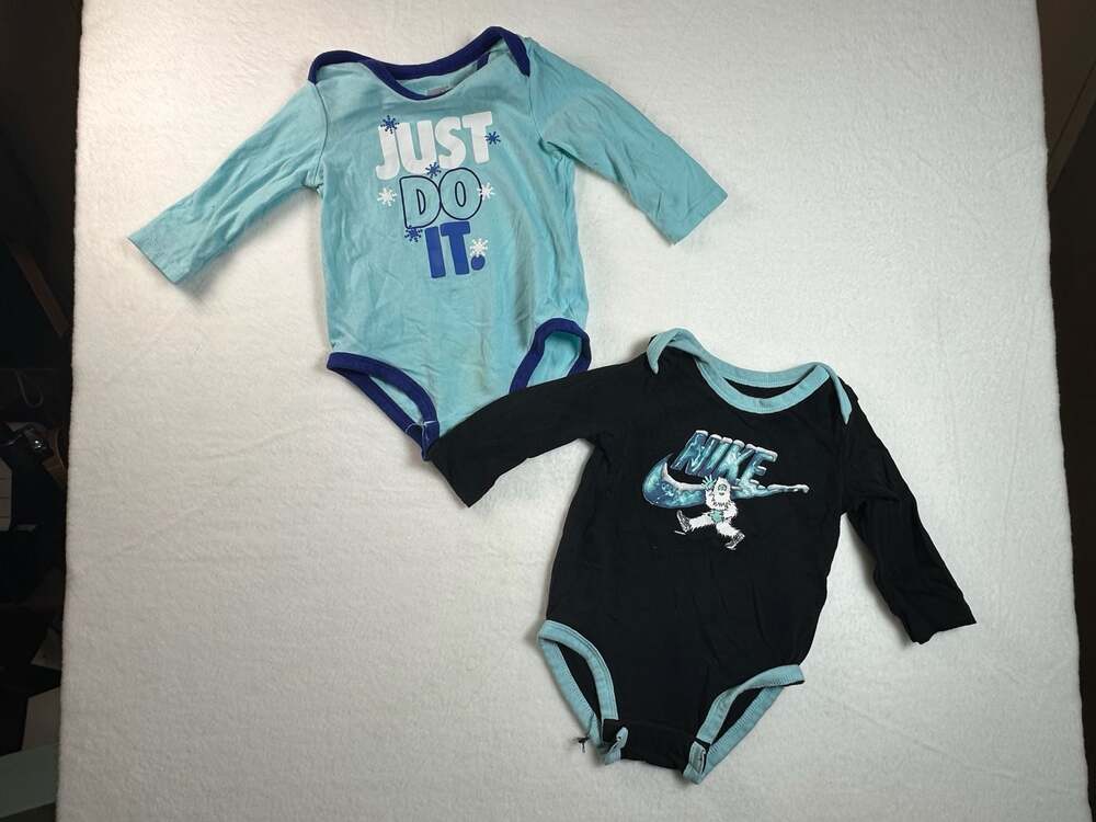 Nike Baby Boys Long Sleeve Bodysuits 2-Piece Set, Yeti Graphic and Just Do It Pr